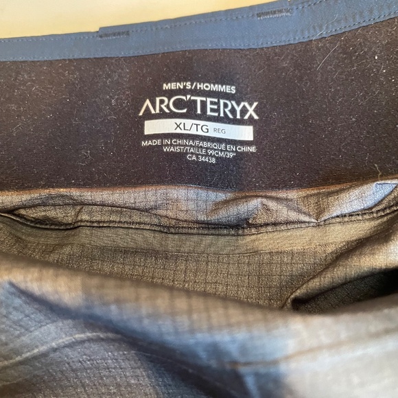 Arc’teryx Mens Sabre Pants, XL, Color Blue Moon, in Excellent Condition - Picture 8 of 8
